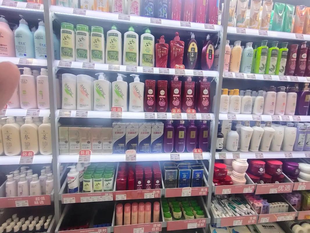 苏家爱华 全国连锁日化超市，打造超值划算的日用百货必需品购物体验